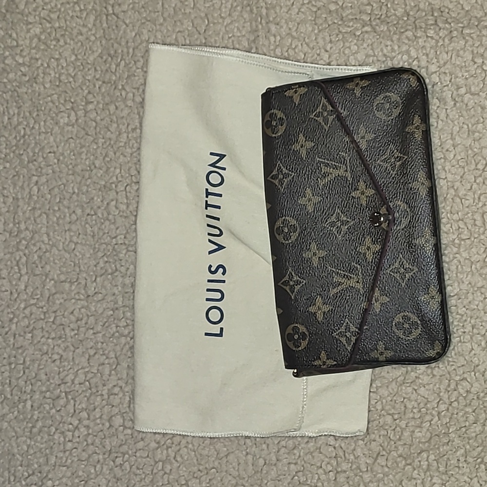 Louis Vuitton Felicie Pochette
